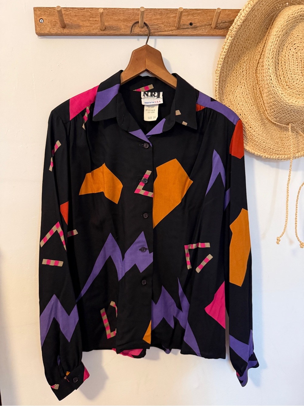 VTG 80s Black Abstract Print Button-Up Shirt - Purple, Orange, Pink